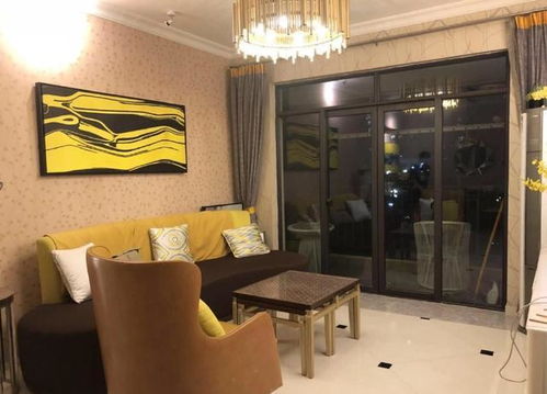 婆婆送的75㎡婚房,厨房巴掌大餐厅挂镜子,还有更奇葩的设计吗?